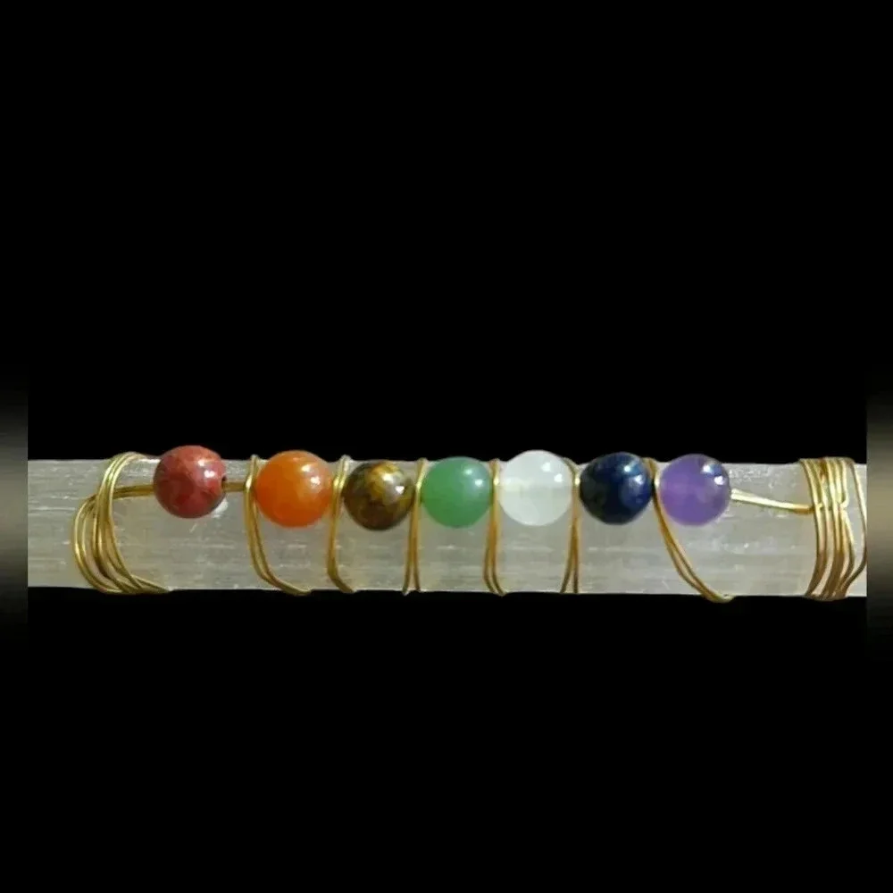 💘❤️7 Chakra Wire Wrapped Selenite. Charge,Engergize,Cleanse - Picture 2 of 3